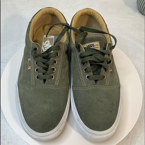 Mens suede vans
